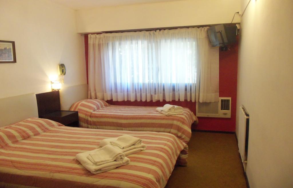 Dino'S Hotel Villa Gesell Cameră foto