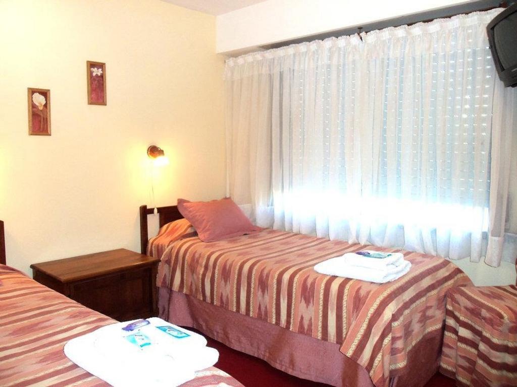 Dino'S Hotel Villa Gesell Cameră foto